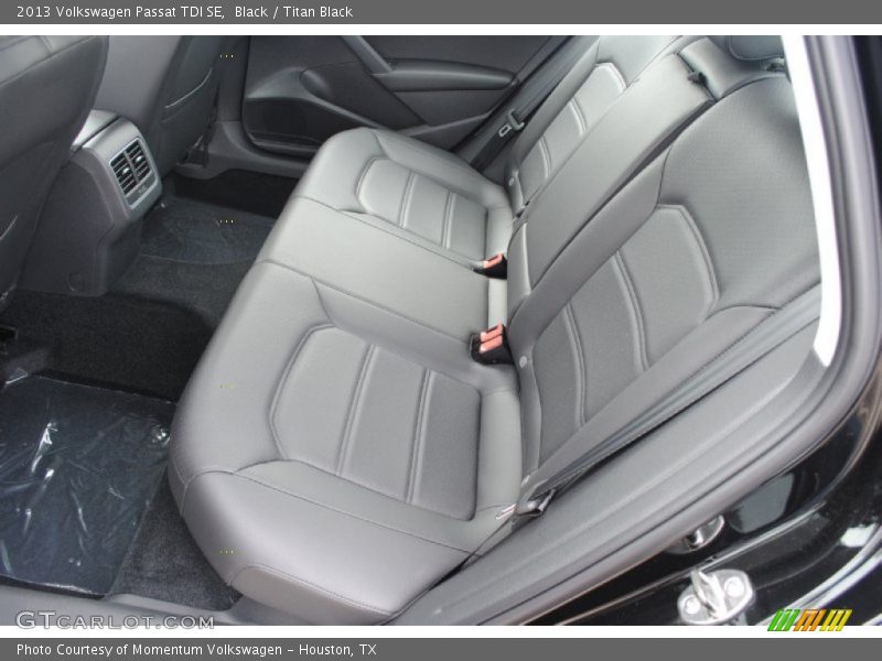 Black / Titan Black 2013 Volkswagen Passat TDI SE