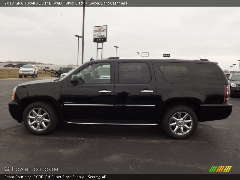 Onyx Black / Cocoa/Light Cashmere 2013 GMC Yukon XL Denali AWD