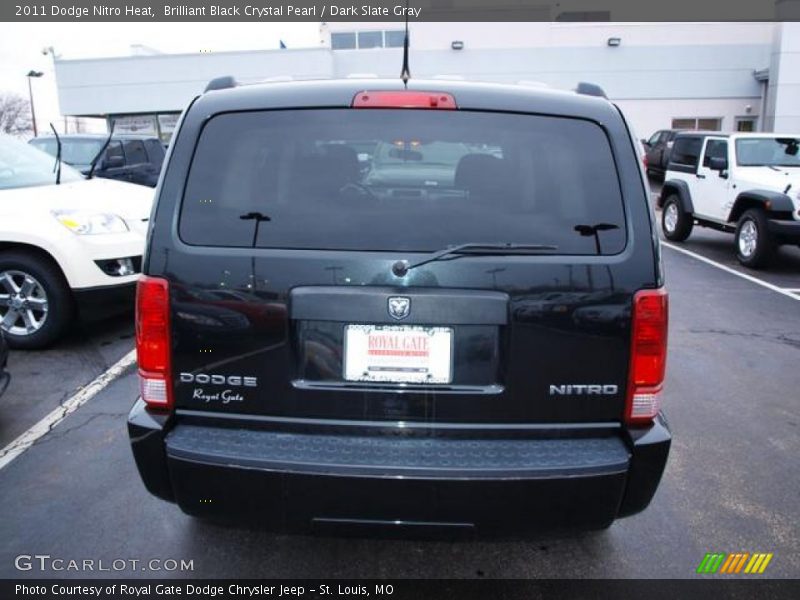 Brilliant Black Crystal Pearl / Dark Slate Gray 2011 Dodge Nitro Heat