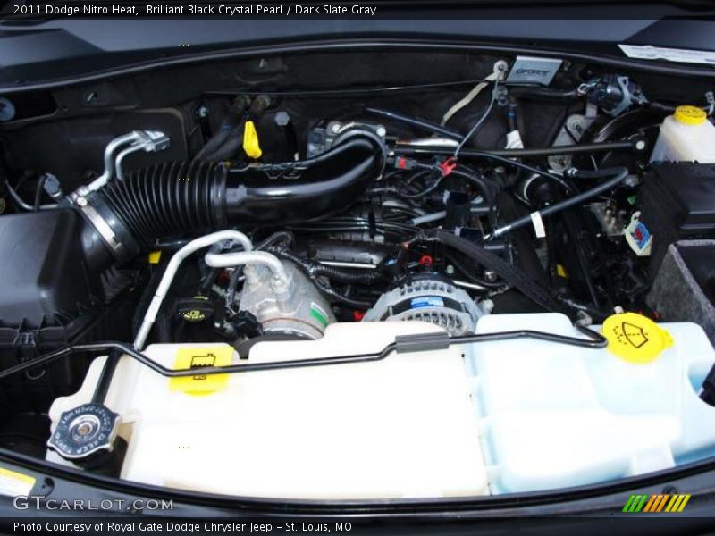 Brilliant Black Crystal Pearl / Dark Slate Gray 2011 Dodge Nitro Heat