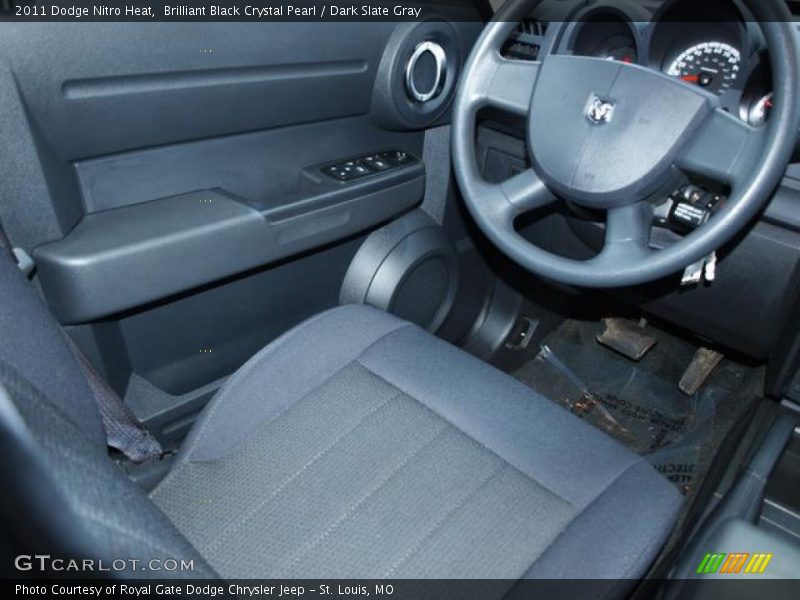 Brilliant Black Crystal Pearl / Dark Slate Gray 2011 Dodge Nitro Heat