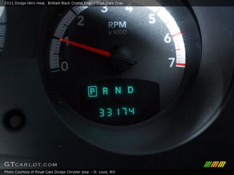 Brilliant Black Crystal Pearl / Dark Slate Gray 2011 Dodge Nitro Heat