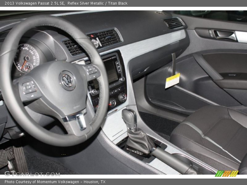 Reflex Silver Metallic / Titan Black 2013 Volkswagen Passat 2.5L SE
