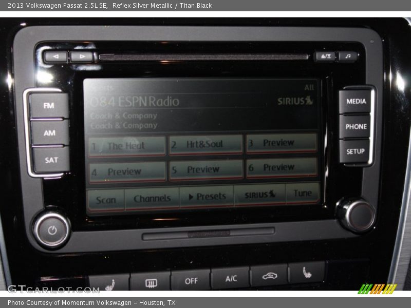 Reflex Silver Metallic / Titan Black 2013 Volkswagen Passat 2.5L SE