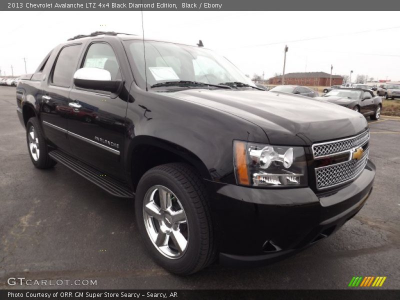 Front 3/4 View of 2013 Avalanche LTZ 4x4 Black Diamond Edition