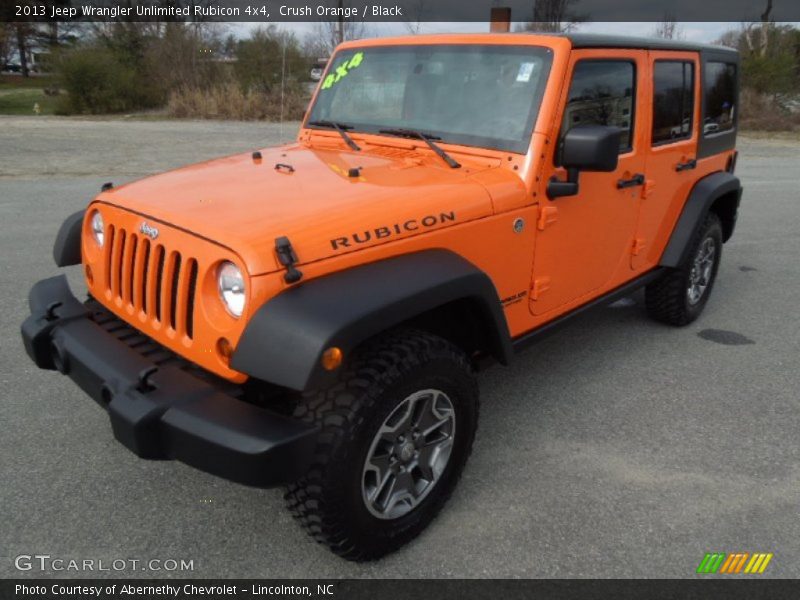 Front 3/4 View of 2013 Wrangler Unlimited Rubicon 4x4