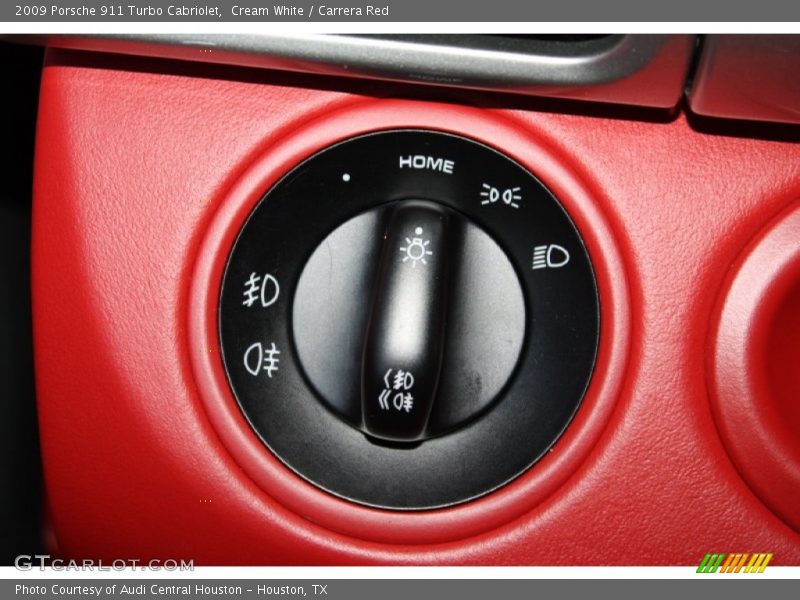 Controls of 2009 911 Turbo Cabriolet
