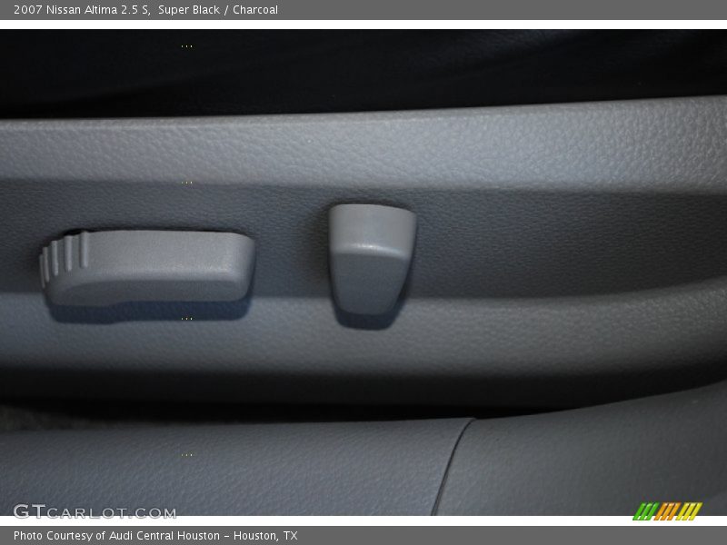 Super Black / Charcoal 2007 Nissan Altima 2.5 S