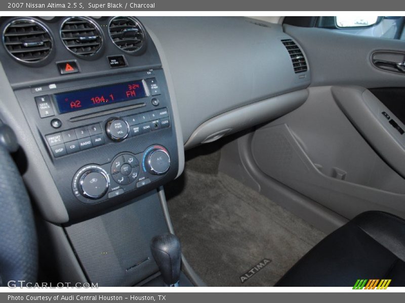 Super Black / Charcoal 2007 Nissan Altima 2.5 S