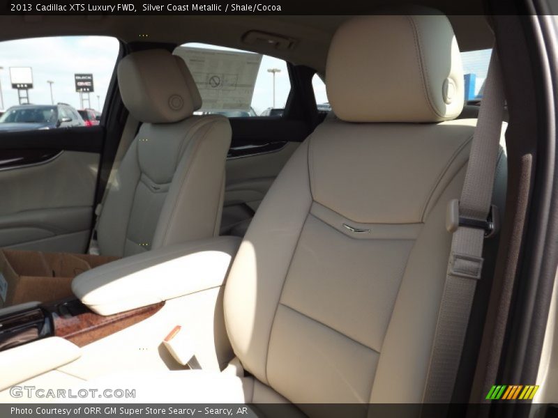 Silver Coast Metallic / Shale/Cocoa 2013 Cadillac XTS Luxury FWD