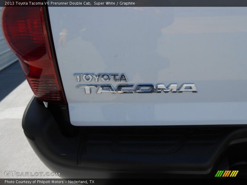 Super White / Graphite 2013 Toyota Tacoma V6 Prerunner Double Cab