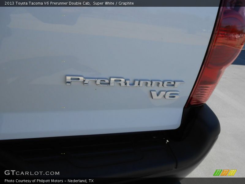 Super White / Graphite 2013 Toyota Tacoma V6 Prerunner Double Cab