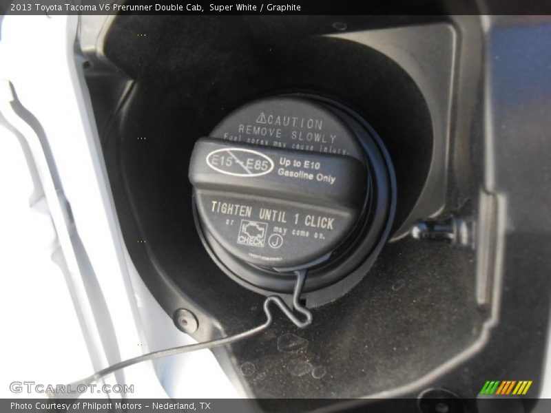 Super White / Graphite 2013 Toyota Tacoma V6 Prerunner Double Cab
