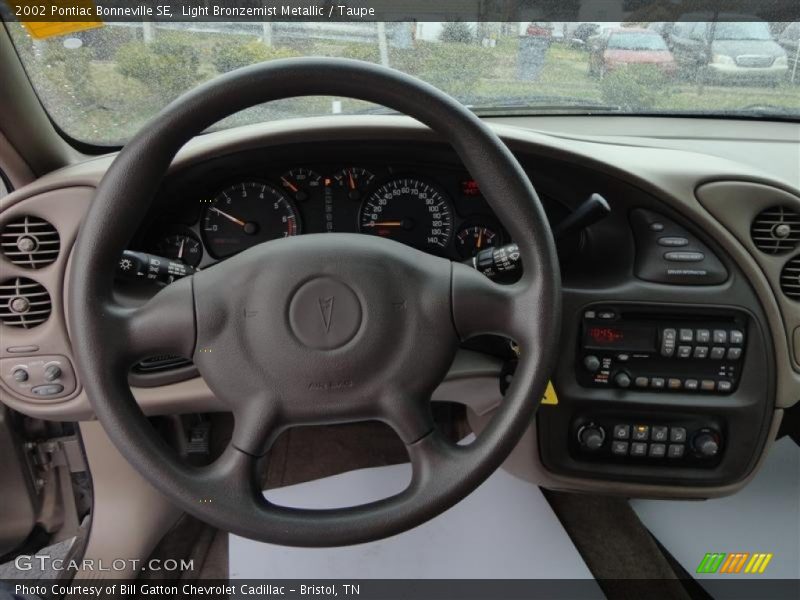 Light Bronzemist Metallic / Taupe 2002 Pontiac Bonneville SE