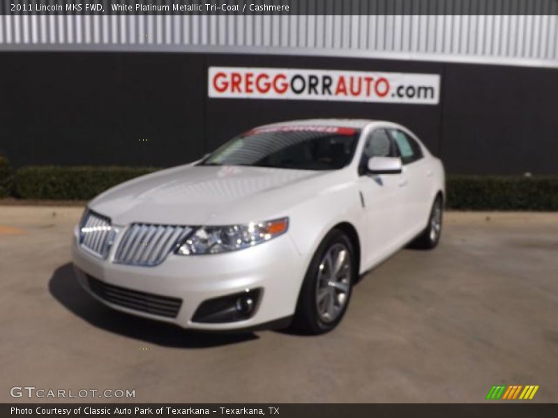 White Platinum Metallic Tri-Coat / Cashmere 2011 Lincoln MKS FWD