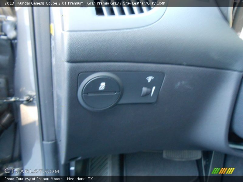 Gran Premio Gray / Gray Leather/Gray Cloth 2013 Hyundai Genesis Coupe 2.0T Premium