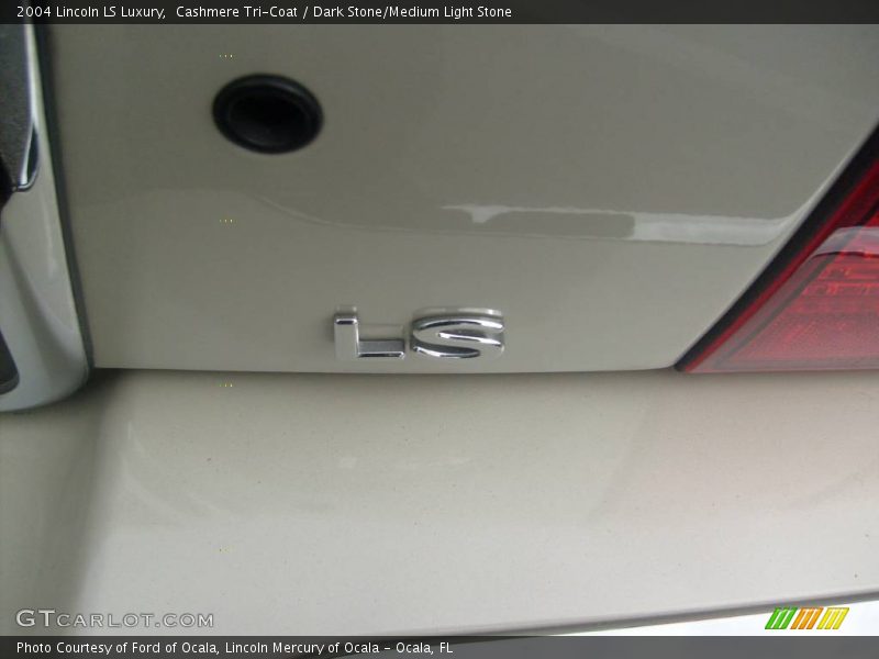 Cashmere Tri-Coat / Dark Stone/Medium Light Stone 2004 Lincoln LS Luxury