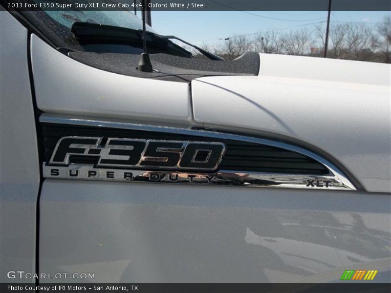  2013 F350 Super Duty XLT Crew Cab 4x4 Logo