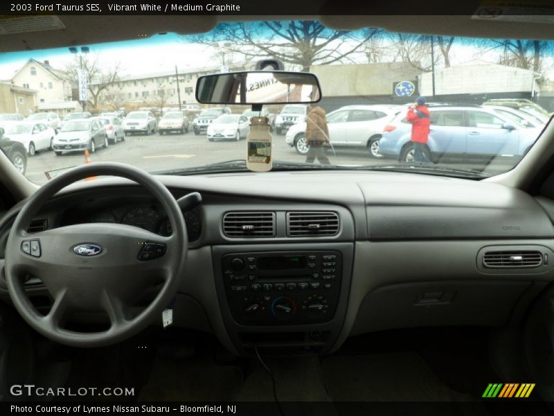 Vibrant White / Medium Graphite 2003 Ford Taurus SES