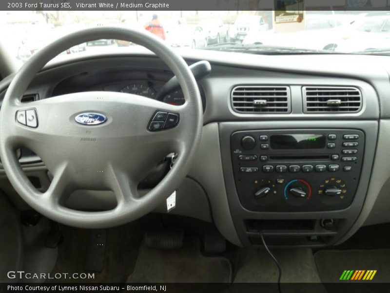 Vibrant White / Medium Graphite 2003 Ford Taurus SES