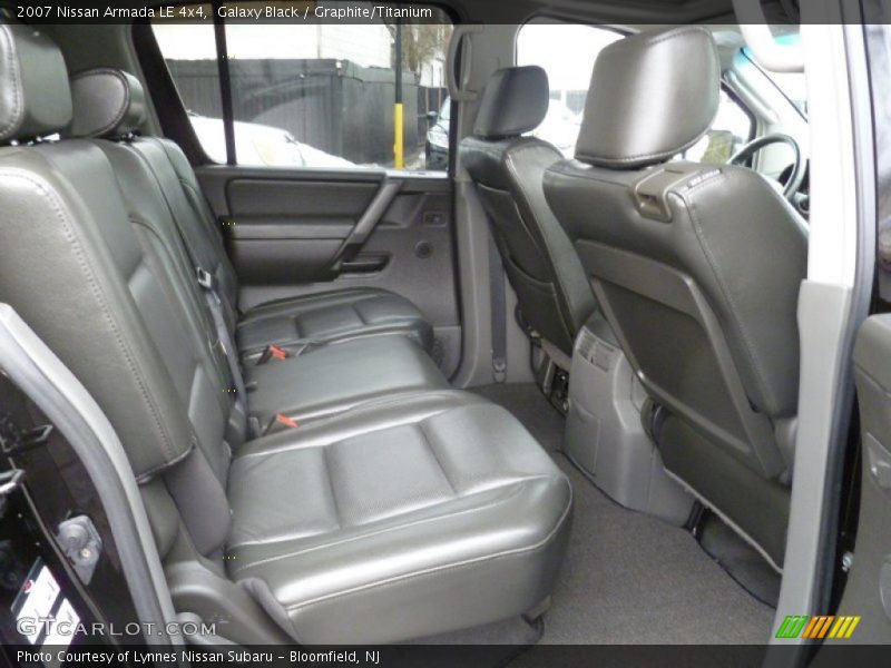 Galaxy Black / Graphite/Titanium 2007 Nissan Armada LE 4x4