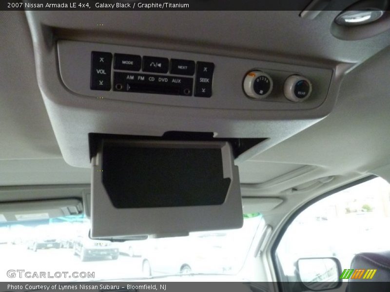 Galaxy Black / Graphite/Titanium 2007 Nissan Armada LE 4x4