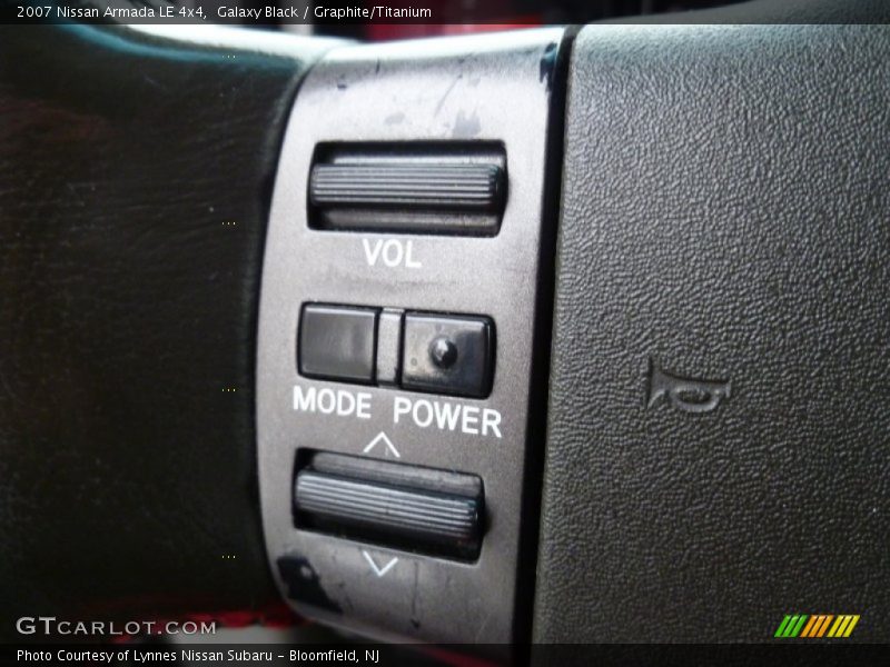 Galaxy Black / Graphite/Titanium 2007 Nissan Armada LE 4x4