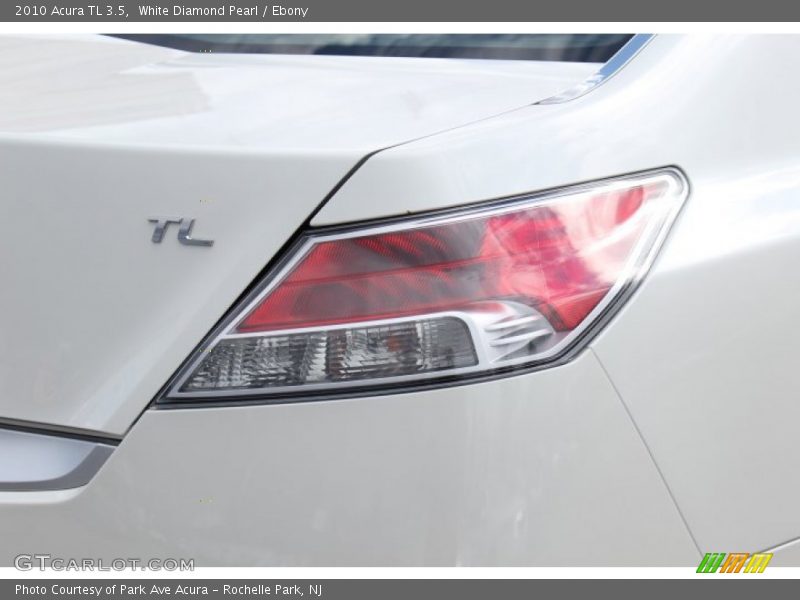White Diamond Pearl / Ebony 2010 Acura TL 3.5