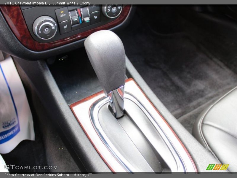 Summit White / Ebony 2011 Chevrolet Impala LT