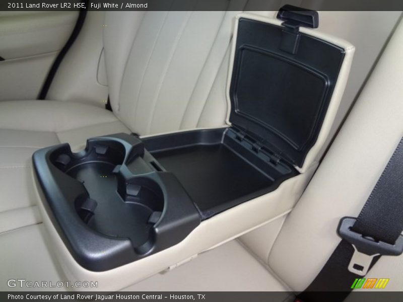 Fuji White / Almond 2011 Land Rover LR2 HSE