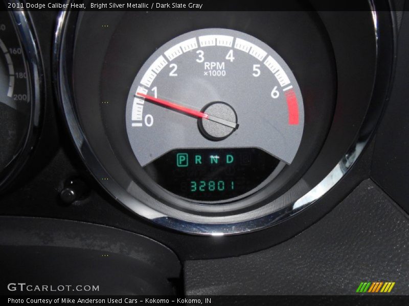 Bright Silver Metallic / Dark Slate Gray 2011 Dodge Caliber Heat