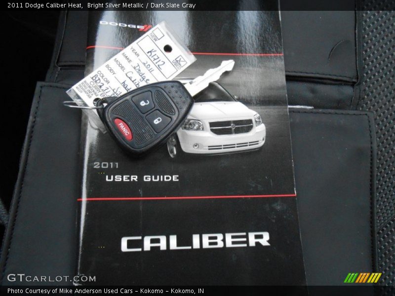 Bright Silver Metallic / Dark Slate Gray 2011 Dodge Caliber Heat