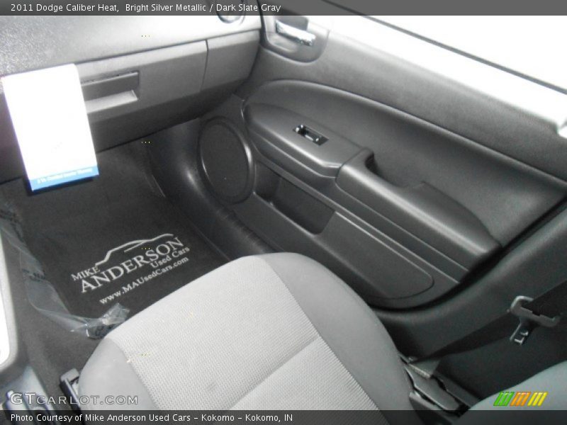 Bright Silver Metallic / Dark Slate Gray 2011 Dodge Caliber Heat
