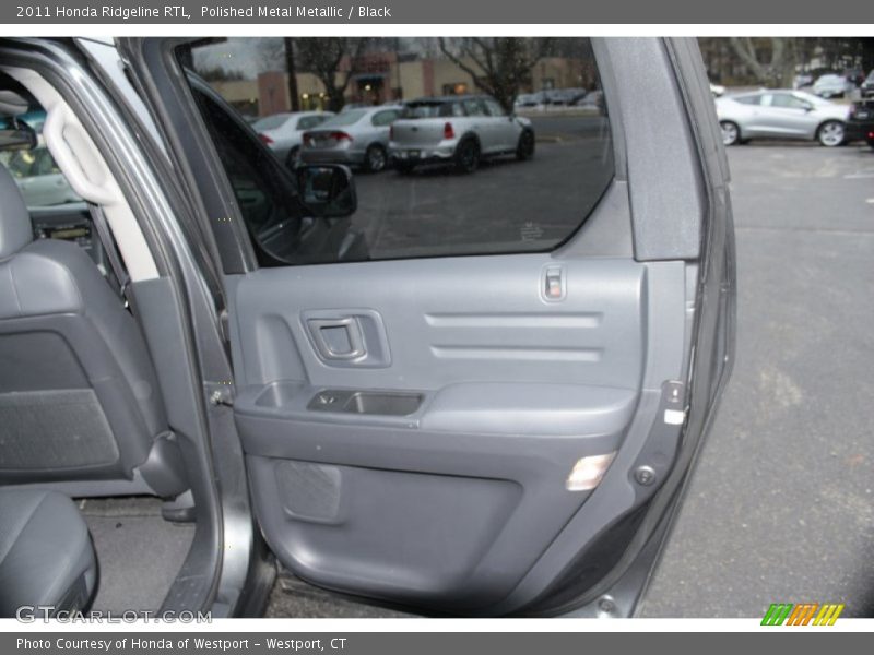 Door Panel of 2011 Ridgeline RTL