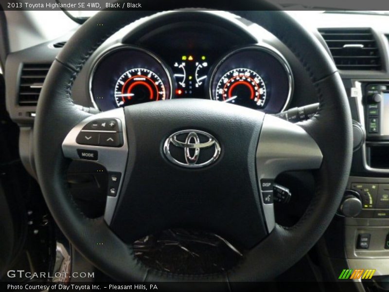 Black / Black 2013 Toyota Highlander SE 4WD