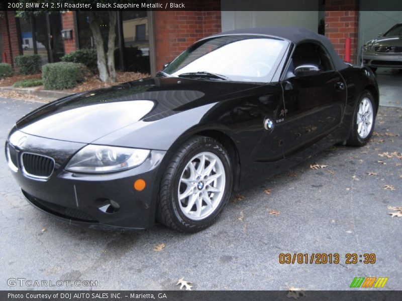 Front 3/4 View of 2005 Z4 2.5i Roadster