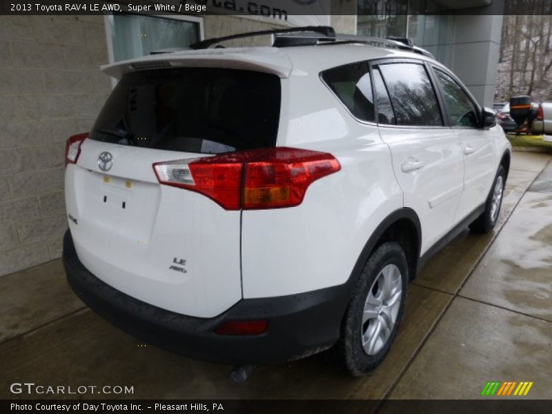 Super White / Beige 2013 Toyota RAV4 LE AWD