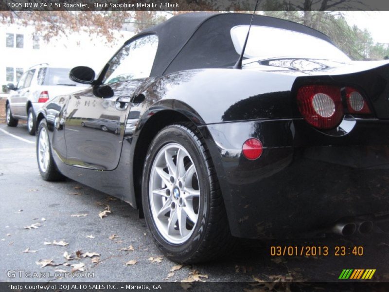 Black Sapphire Metallic / Black 2005 BMW Z4 2.5i Roadster