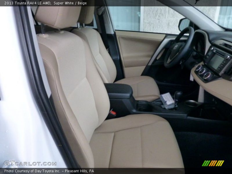 Super White / Beige 2013 Toyota RAV4 LE AWD