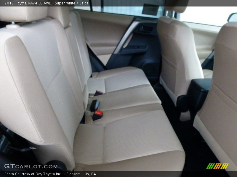 Super White / Beige 2013 Toyota RAV4 LE AWD