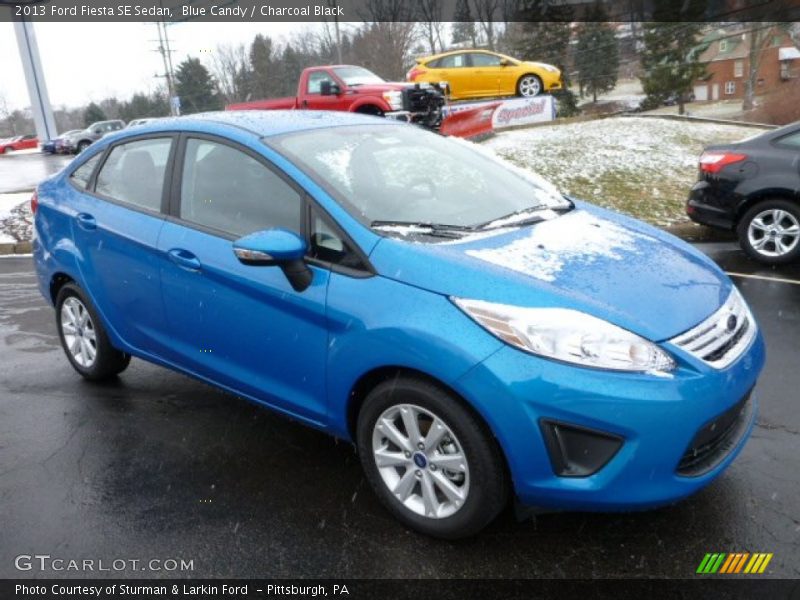Blue Candy / Charcoal Black 2013 Ford Fiesta SE Sedan