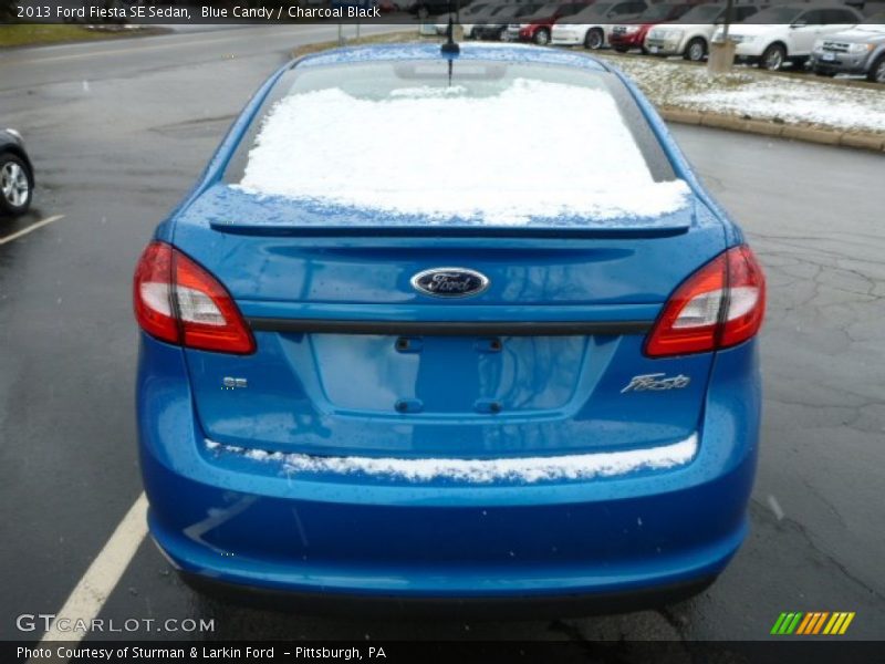 Blue Candy / Charcoal Black 2013 Ford Fiesta SE Sedan