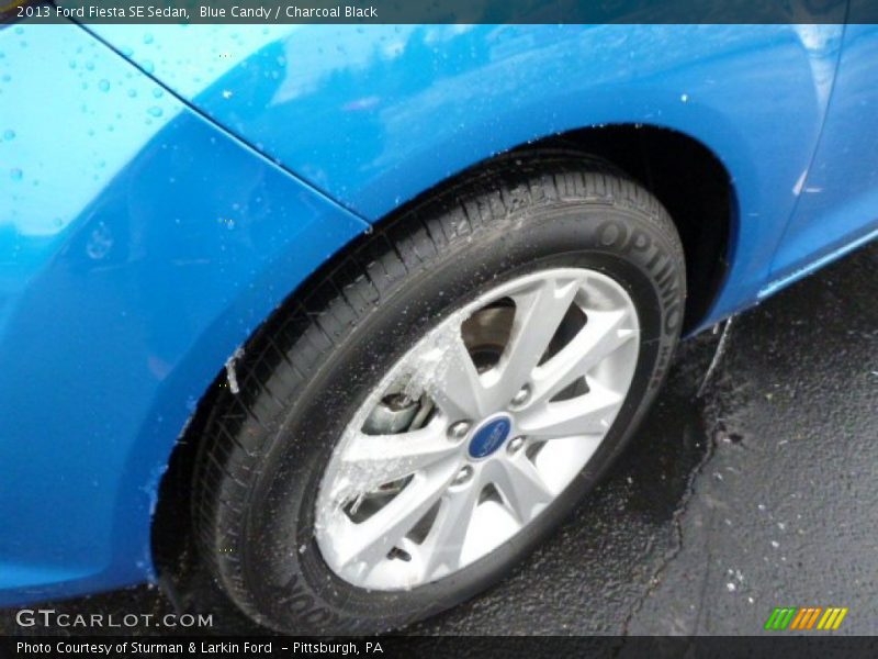 Blue Candy / Charcoal Black 2013 Ford Fiesta SE Sedan