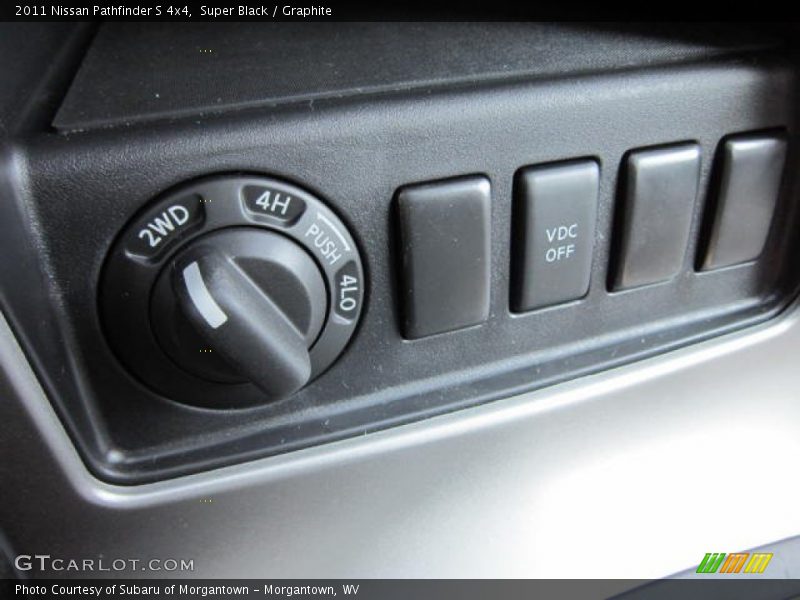 Super Black / Graphite 2011 Nissan Pathfinder S 4x4