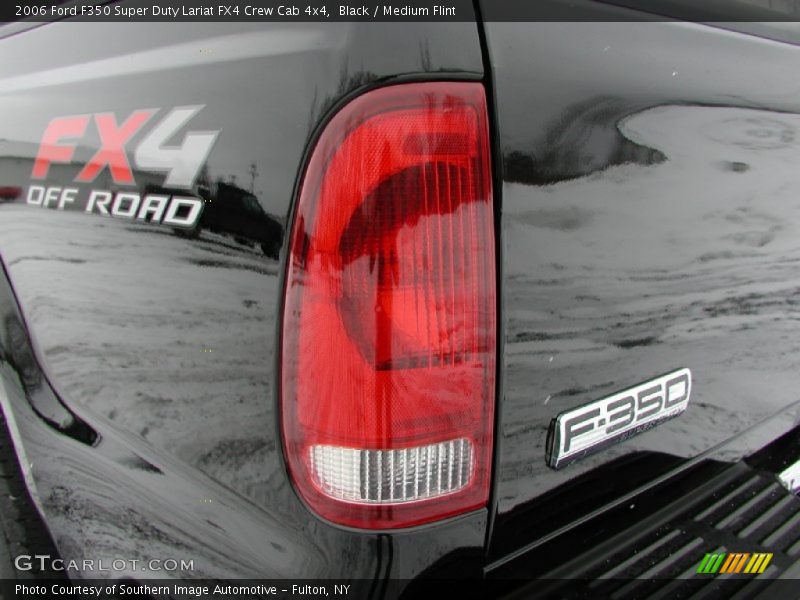 Black / Medium Flint 2006 Ford F350 Super Duty Lariat FX4 Crew Cab 4x4