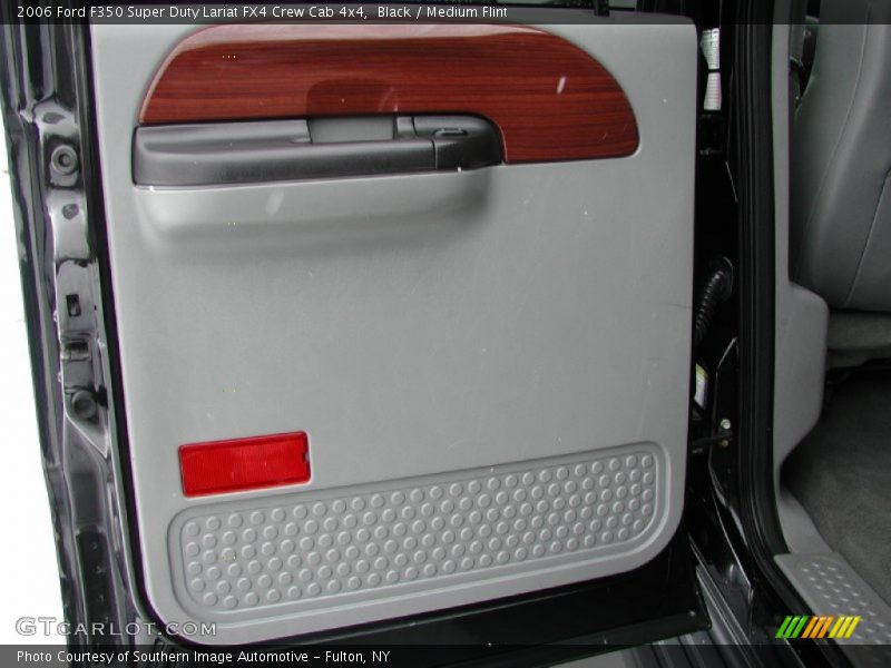 Black / Medium Flint 2006 Ford F350 Super Duty Lariat FX4 Crew Cab 4x4