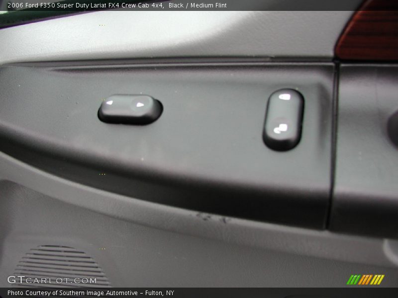 Black / Medium Flint 2006 Ford F350 Super Duty Lariat FX4 Crew Cab 4x4