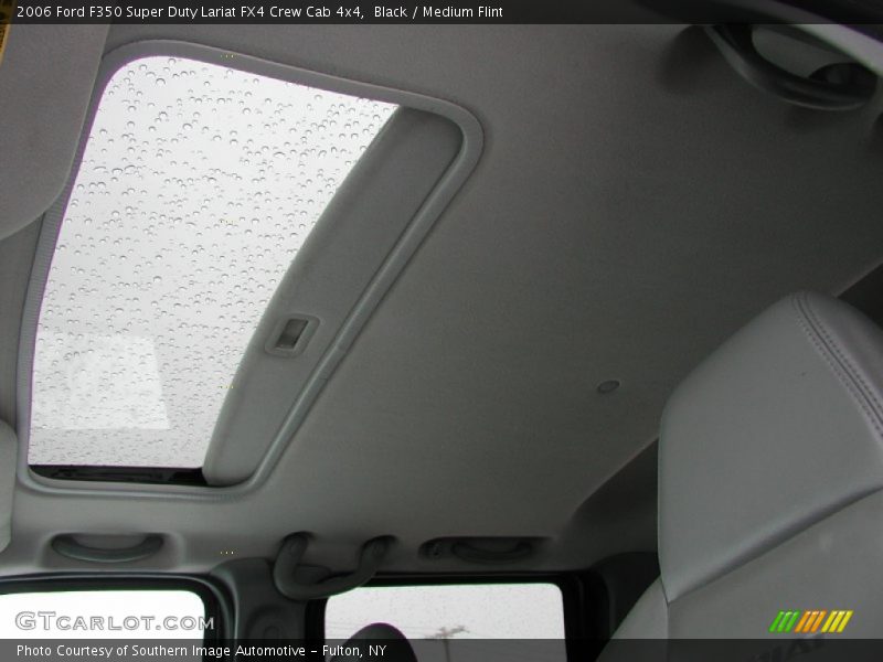 Black / Medium Flint 2006 Ford F350 Super Duty Lariat FX4 Crew Cab 4x4