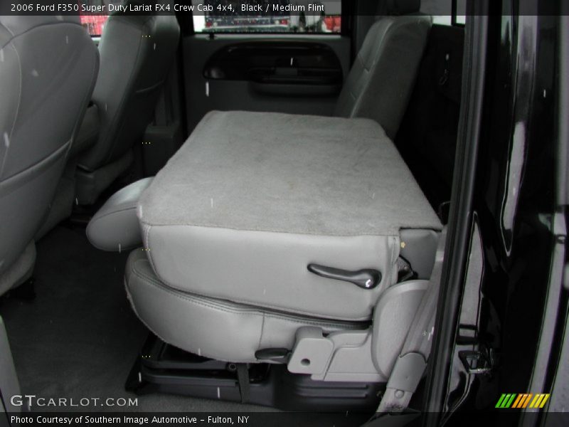 Black / Medium Flint 2006 Ford F350 Super Duty Lariat FX4 Crew Cab 4x4
