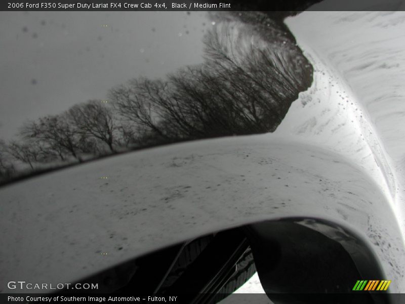 Black / Medium Flint 2006 Ford F350 Super Duty Lariat FX4 Crew Cab 4x4